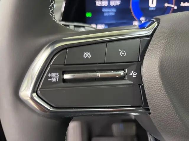 2025 Chevrolet Equinox LT 2