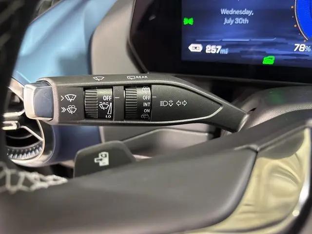 2025 Chevrolet Equinox LT 2