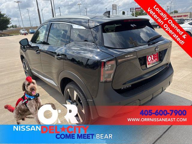 2025 Nissan Kicks SR FWD