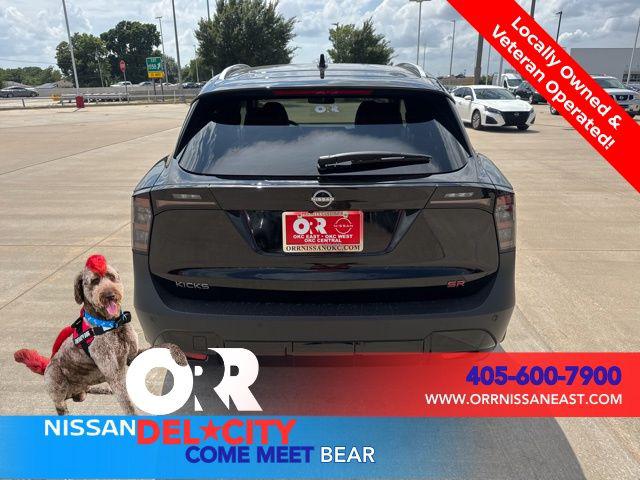 2025 Nissan Kicks SR FWD