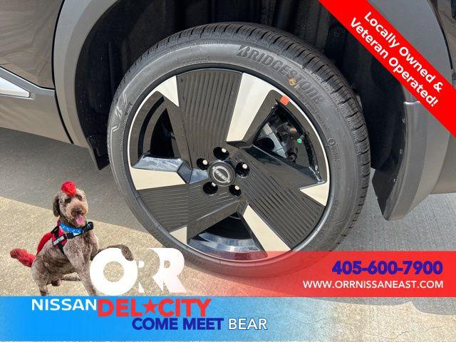 2025 Nissan Kicks SR FWD