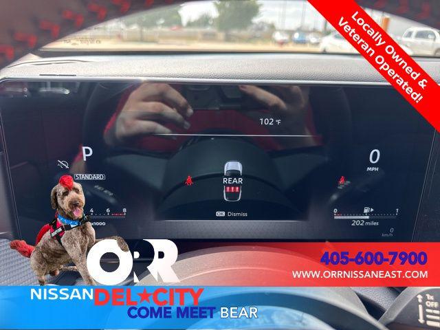 2025 Nissan Kicks SR FWD