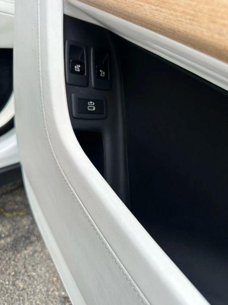 2019 Rolls-Royce Cullinan Base