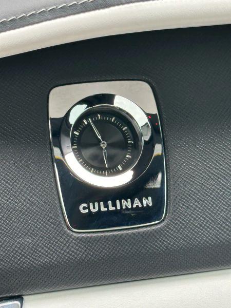 2019 Rolls-Royce Cullinan Base