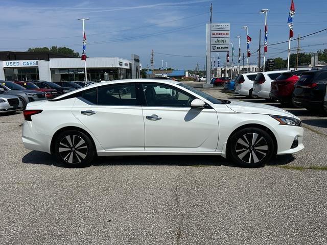 2022 Nissan Altima SL FWD 2022 Nissan Altima SL FWD