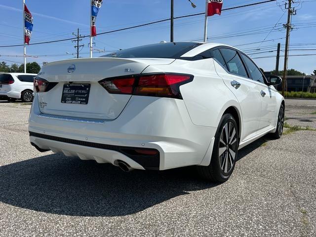 2022 Nissan Altima SL FWD 2022 Nissan Altima SL FWD