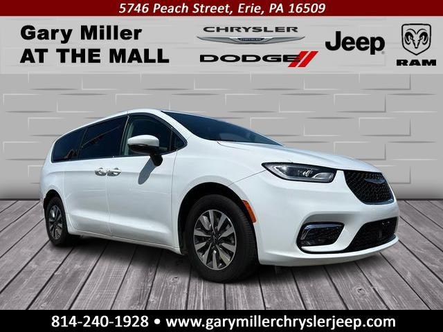 2023 Chrysler Pacifica Hybrid Touring L 2023 Chrysler Pacifica Hybrid Touring L