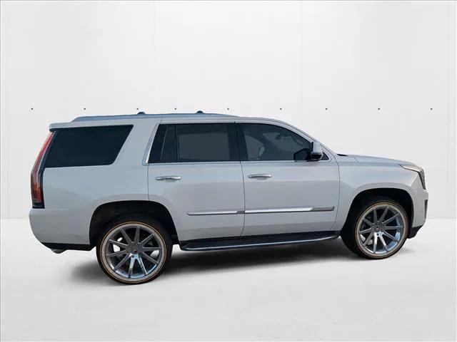 2017 Cadillac Escalade Luxury