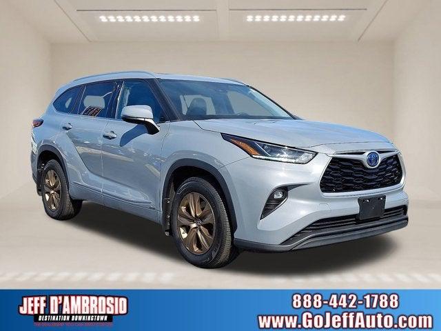 2022 Toyota Highlander Hybrid XLE Bronze Edition 2022 Toyota Highlander Hybrid XLE Bronze Edition