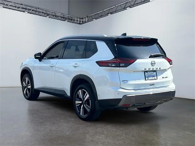 2024 Nissan Rogue SL Intelligent AWD