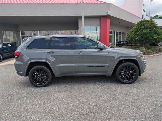 2021 Jeep Grand Cherokee Laredo X 4x4