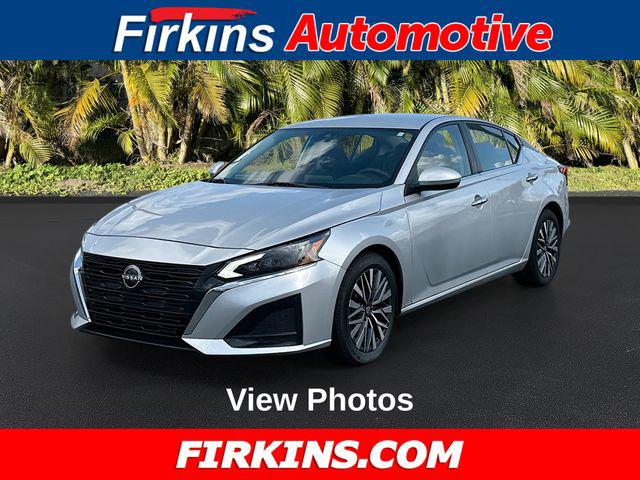 2023 Nissan Altima SV FWD