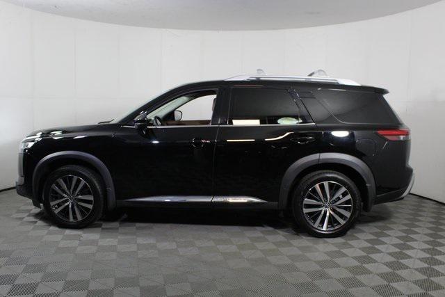 2022 Nissan Pathfinder Platinum 4WD