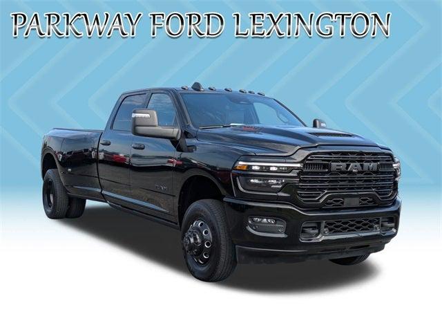 2025 RAM 3500 Laramie Crew Cab 4x4 8 Box 2025 RAM 3500 Laramie Crew Cab 4x4 8 Box