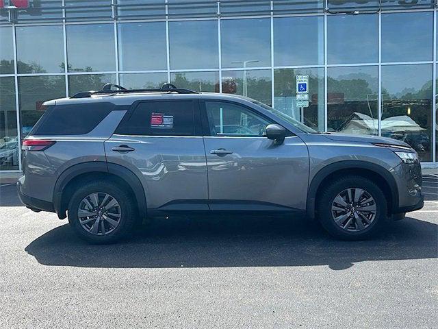 2022 Nissan Pathfinder SV 4WD 2022 Nissan Pathfinder SV 4WD