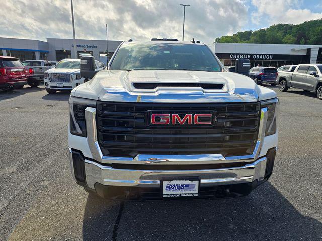 2025 GMC Sierra 3500HD 4WD Double Cab Long Bed Pro
