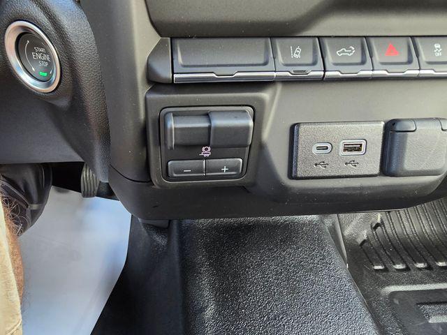 2025 GMC Sierra 3500HD 4WD Double Cab Long Bed Pro