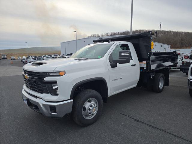2025 Chevrolet Silverado 3500HD Work Truck
