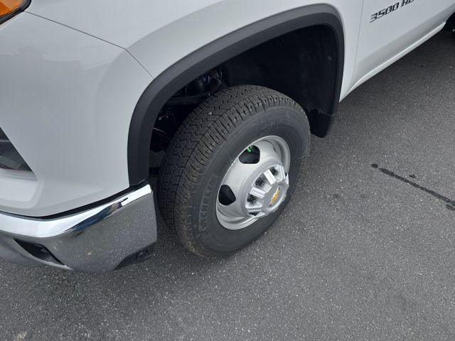 2025 Chevrolet Silverado 3500HD Work Truck