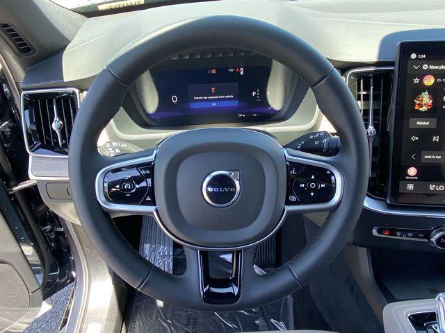 2026 Volvo XC90 Plus, B5 AWD Gas (mild hybrid), Gasoline, Bright, 7 Seats