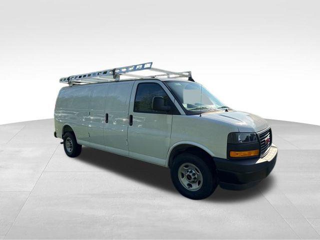 2025 GMC Savana Cargo RWD 3500 Extended Wheelbase Work Van