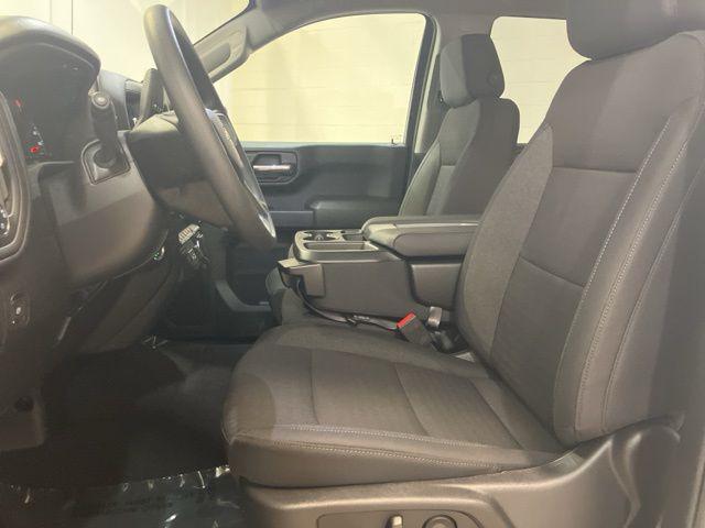 2026 Chevrolet Silverado 1500 4WD Crew Cab Short Bed Custom