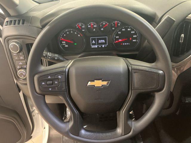 2026 Chevrolet Silverado 1500 4WD Crew Cab Short Bed Custom