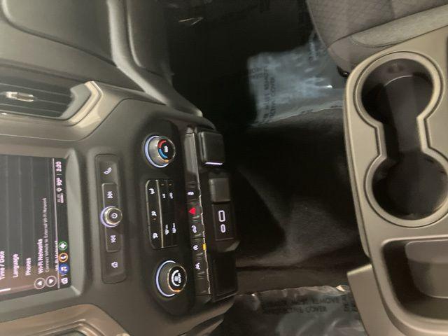 2026 Chevrolet Silverado 1500 4WD Crew Cab Short Bed Custom