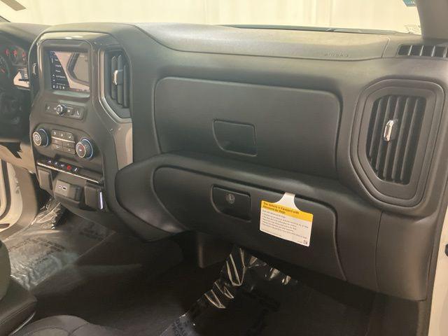 2026 Chevrolet Silverado 1500 4WD Crew Cab Short Bed Custom