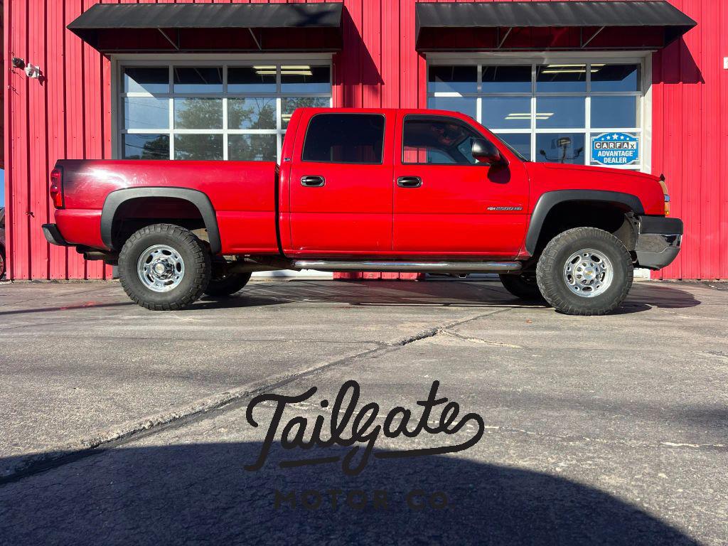 2004 Chevrolet Silverado 2500HD LS