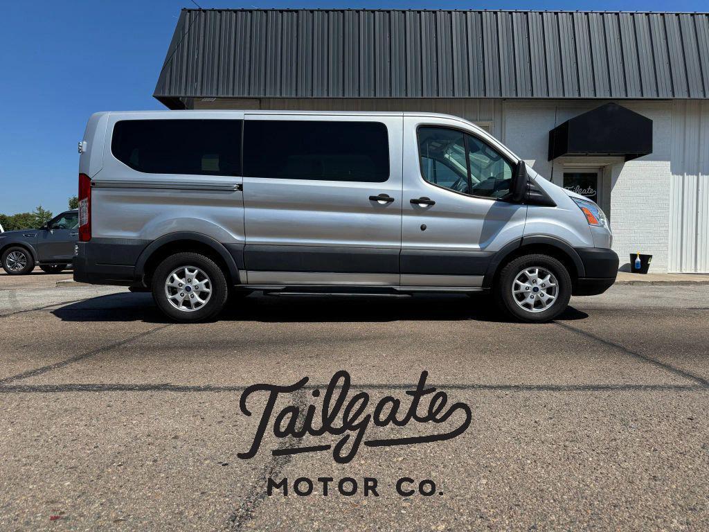 2015 Ford Transit XLT's photo