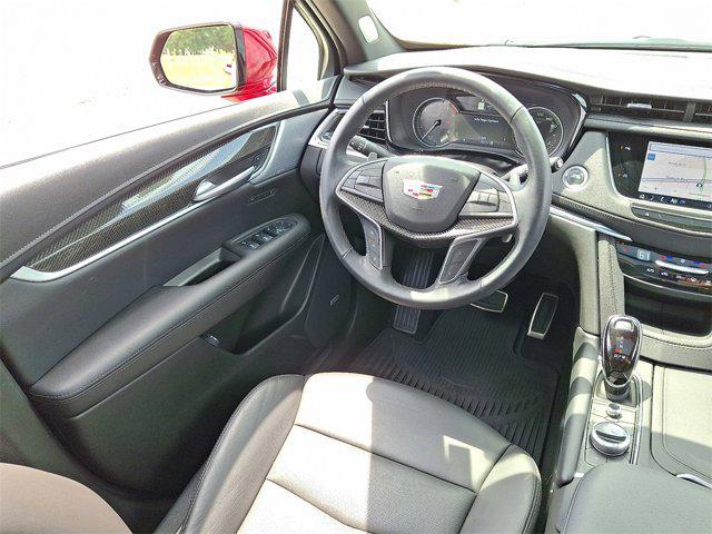 2025 Cadillac XT5 AWD Sport