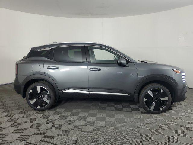 2025 Nissan Kicks SR FWD
