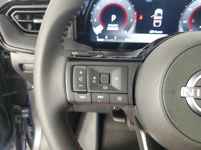 2025 Nissan Kicks SR FWD