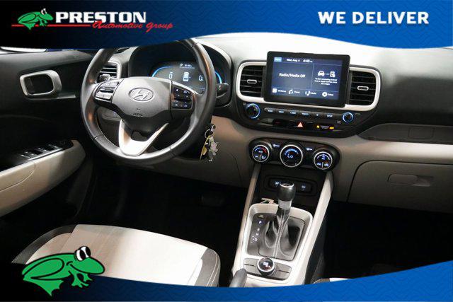 2023 Hyundai Venue SEL
