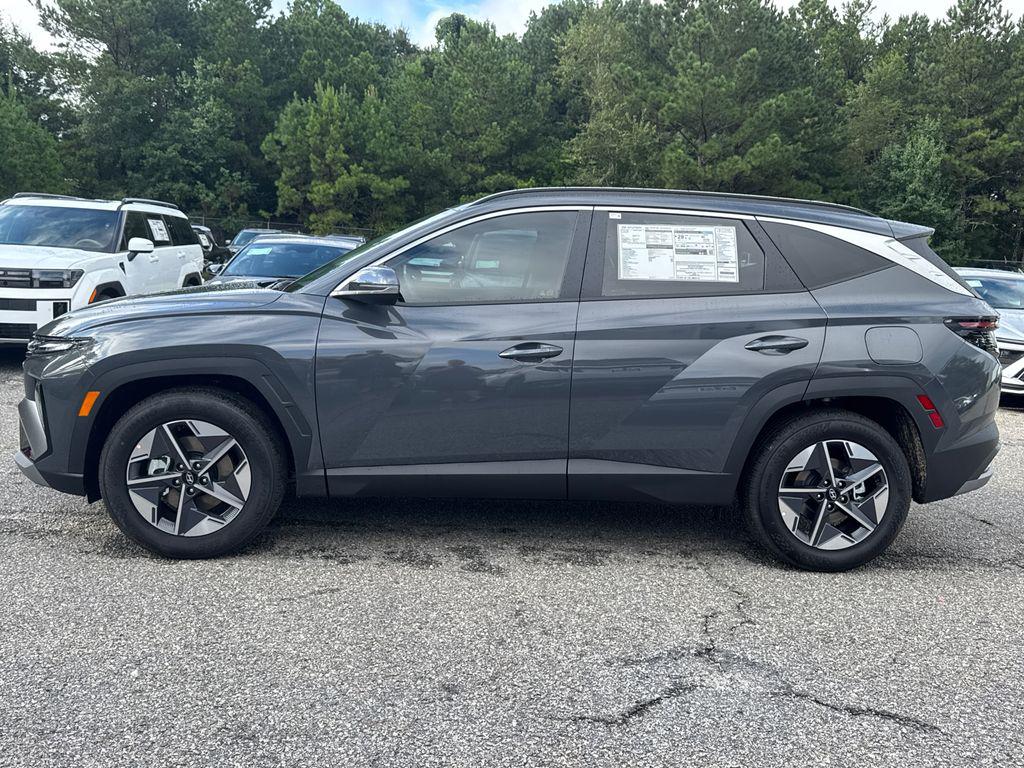 2025 Hyundai Tucson SEL Convenience photo 2