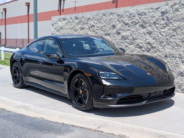 2025 Porsche Taycan 4