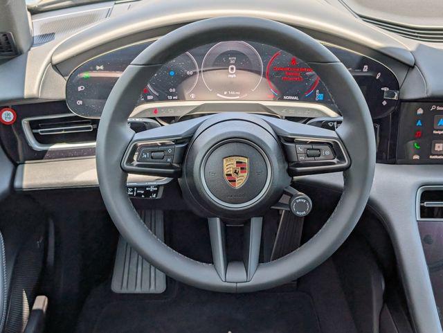 2025 Porsche Taycan 4