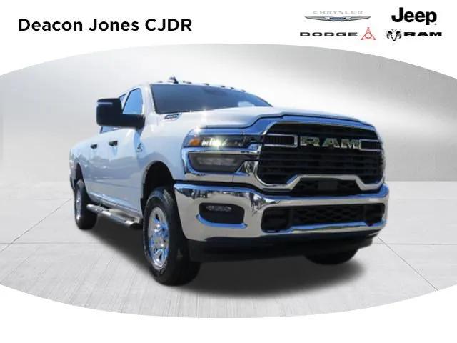 2026 RAM Ram 2500 RAM 2500 TRADESMAN CREW CAB 4X4 64 BOX