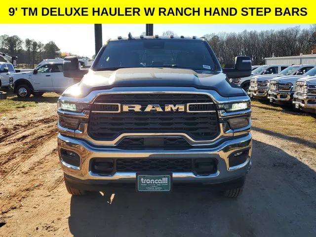 2026 RAM Ram 3500 Chassis Cab RAM 3500 TRADESMAN CREW CAB CHASSIS 4X4 60 CA