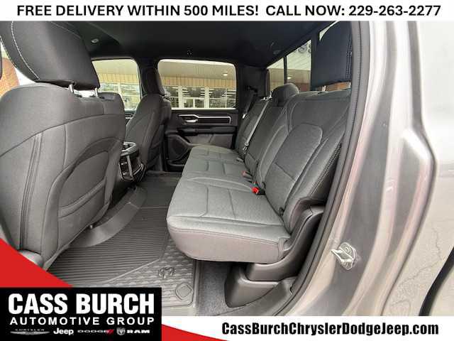 2026 Ram 1500 Big Horn Crew Cab 4x4 57 Box