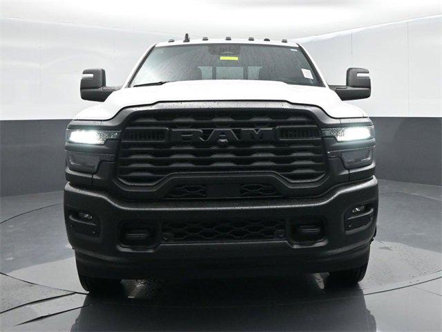 2026 RAM Ram 3500 RAM 3500 TRADESMAN CREW CAB 4X4 8 BOX