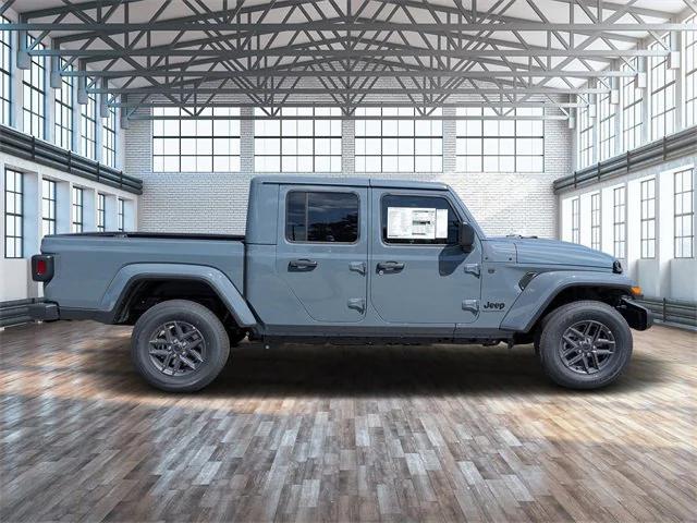 2025 Jeep Gladiator GLADIATOR SPORT S 4X4