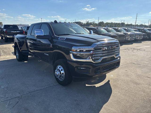 2026 RAM Ram 3500 RAM 3500 LARAMIE MEGA CAB 4X4 64 BOX 2026 RAM Ram 3500 RAM 3500 LARAMIE MEGA CAB 4X4 64 BOX