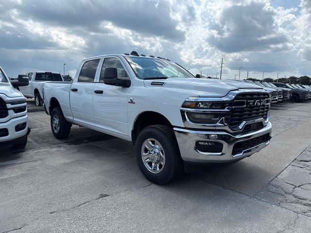 2026 RAM Ram 2500 RAM 2500 TRADESMAN CREW CAB 4X4 64 BOX