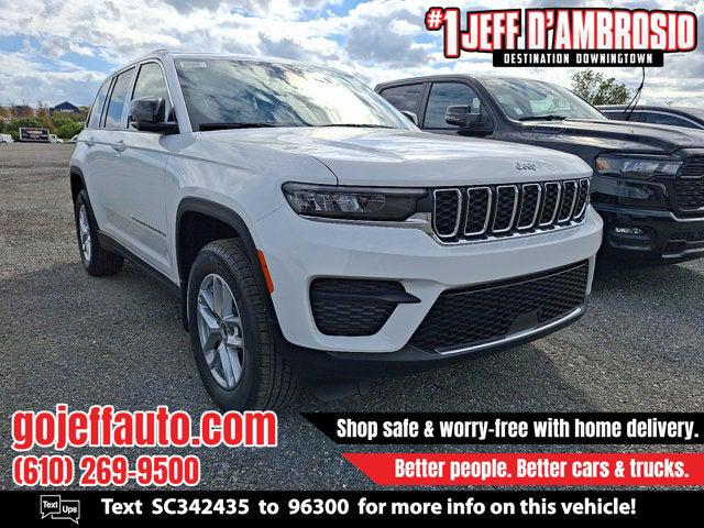 2025 Jeep Grand Cherokee GRAND CHEROKEE LAREDO X 4X4
