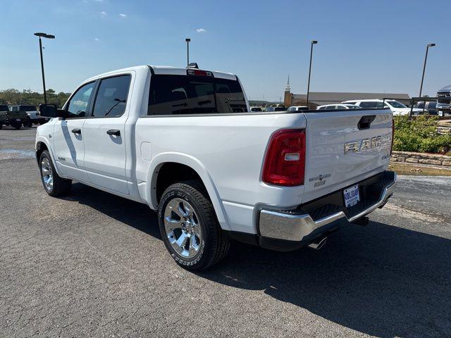 2026 Ram 1500 Lone Star Crew Cab 4x4 5'7" Box