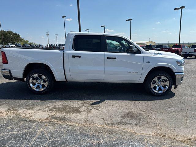 2026 Ram 1500 Lone Star Crew Cab 4x4 5'7" Box