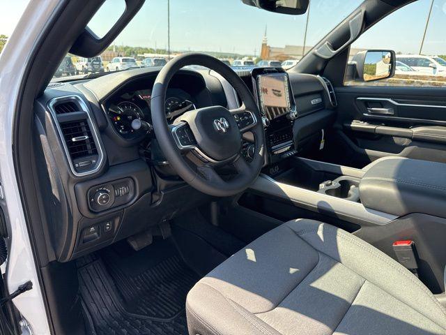 2026 Ram 1500 Lone Star Crew Cab 4x4 5'7" Box