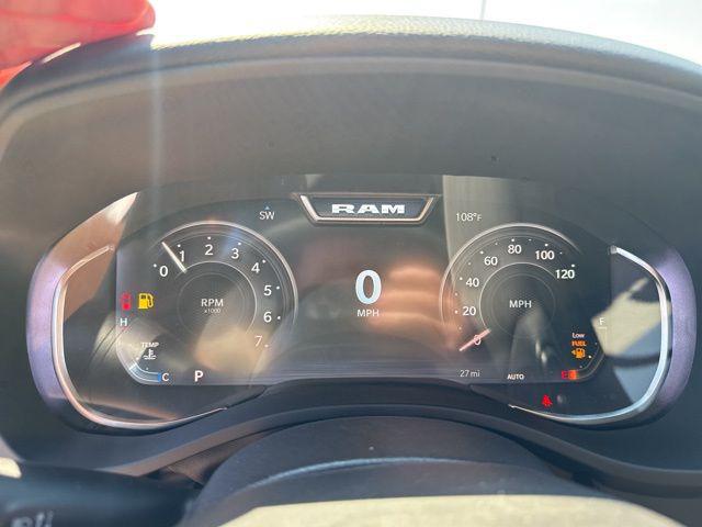 2026 Ram 1500 Lone Star Crew Cab 4x4 5'7" Box